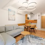 Sunday Aparthotel Ustronie Morskie