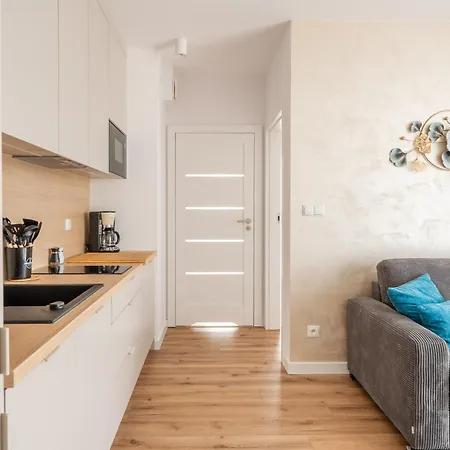 Sunday Apartahotel 3*