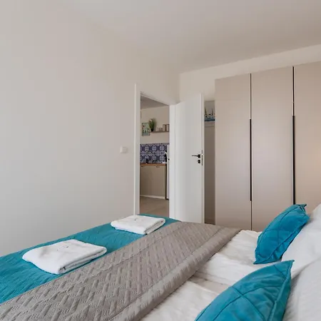 Sunday Apartmanhotel
